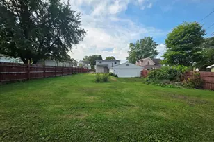 362 W Carrol St, Kenton, OH 43326 - Photo 29
