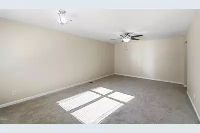 4885 E Brannan Drive #4885, Springfield, OH 45502 - Photo 7