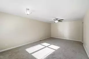 4885 E Brannan Dr, Springfield, OH 45502 - Photo 7