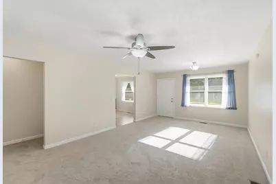 4885 E Brannan Drive #4885, Springfield, OH 45502 - Photo 9