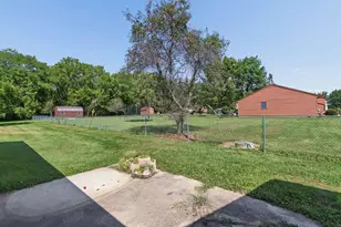2430 W Choctaw Dr, London, OH 43140 - Photo 29