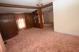218 Sara St, Urbana, OH 43078 - Photo 5