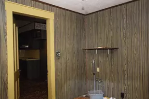 218 Sara St, Urbana, OH 43078 - Photo 13