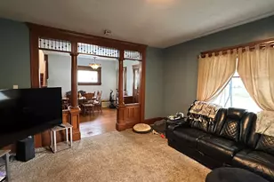 429 N Madriver St, Bellefontaine, OH 43311 - Photo 9