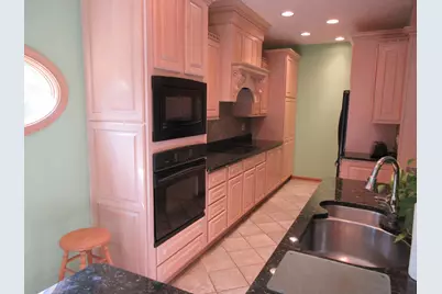 2035 Canterbury Court, Troy, OH 45373 - Photo 15