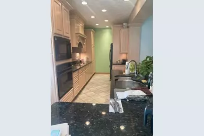 2035 Canterbury Court, Troy, OH 45373 - Photo 17