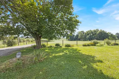 697 Township Road 31, Bellefontaine, OH 43311 - Photo 7
