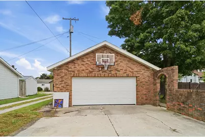 410 E Pearl Street, Wapakoneta, OH 45895 - Photo 31