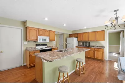 660 Golf View Court, Vandalia, OH 45377 - Photo 19