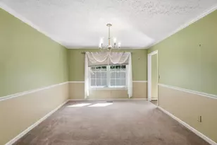 660 Golf View Ct, Vandalia, OH 45377 - Photo 13