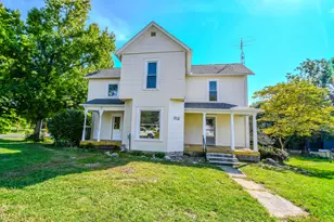 312 N Monroe St, Christiansburg, OH 45389 - Photo 9
