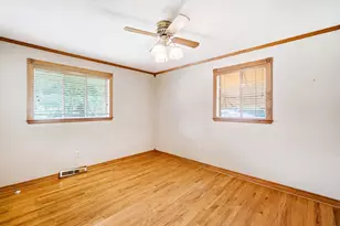 2351 S Linda Dr, Bellbrook, OH 45305 - Photo 33