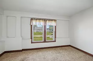 612 W Madison St, New Carlisle, OH 45344 - Photo 17