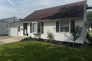 854 Lake Ave, Saint Marys, OH 45885 - Photo 3