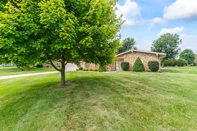 845 Burnside Drive, Tipp City, OH 45371 - Photo 3