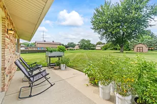 845 Burnside Dr, Tipp City, OH 45371 - Photo 43