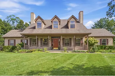 820 Juniper Court, Tipp City, OH 45371 - Photo 9