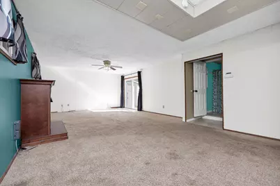 533 E Chillicothe Avenue, Bellefontaine, OH 43311 - Photo 43
