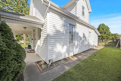 533 E Chillicothe Avenue, Bellefontaine, OH 43311 - Photo 7