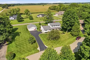 1667 Bending Tree Dr, New Carlisle, OH 45344 - Photo 3
