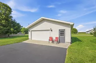 1667 Bending Tree Dr, New Carlisle, OH 45344 - Photo 51
