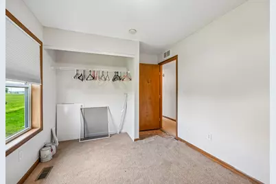 800 McKees Mill, New Carlisle, OH 45344 - Photo 21