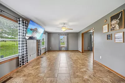 800 McKees Mill, New Carlisle, OH 45344 - Photo 7