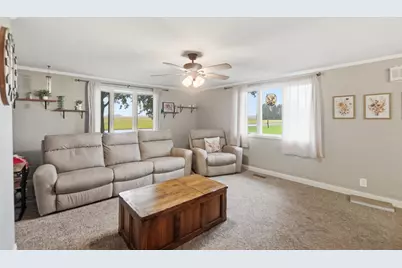 18433 Wapakoneta Cridersville Road, Wapakoneta, OH 45895 - Photo 11
