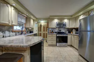 5828 Folkerth Rd, Greenville, OH 45331 - Photo 9