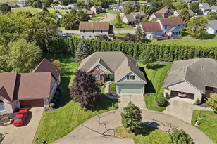 2530 Chamomile Ct, Troy, OH 45373 - Photo 3