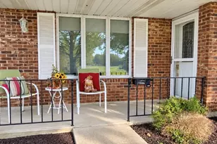 3060 E Brixton Dr, Springfield, OH 45503 - Photo 3