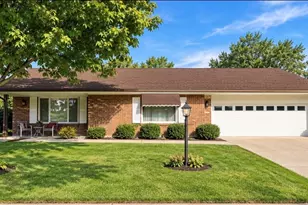 3060 E Brixton Dr, Springfield, OH 45503 - Photo 1