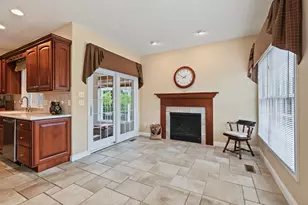 2730 Meadowpoint Dr, Troy, OH 45373 - Photo 15