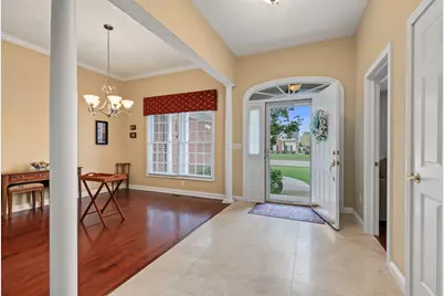 2730 Meadowpoint Drive, Troy, OH 45373 - Photo 5