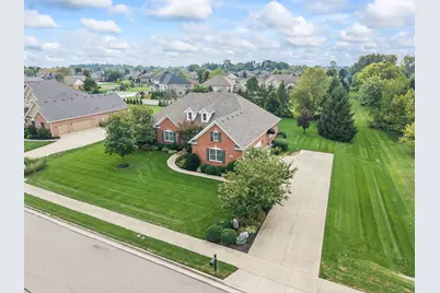 2730 Meadowpoint Drive, Troy, OH 45373 - Photo 3
