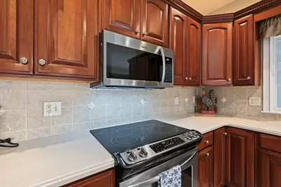 2730 Meadowpoint Drive, Troy, OH 45373 - Photo 13