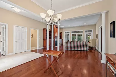 2730 Meadowpoint Drive, Troy, OH 45373 - Photo 7