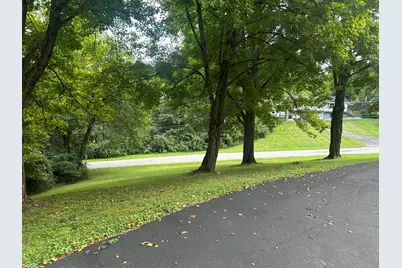 2750 Redwood Drive, Springfield, OH 45504 - Photo 33