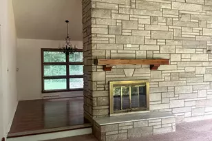 2750 Redwood Dr, Springfield, OH 45504 - Photo 9