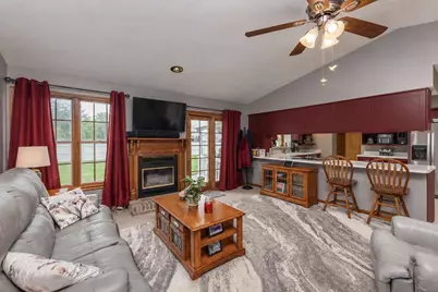 5373 Upper Valley Pike, Springfield, OH 45502 - Photo 7