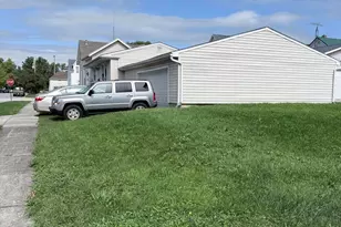 501 E Auglaize St, Wapakoneta, OH 45895 - Photo 19