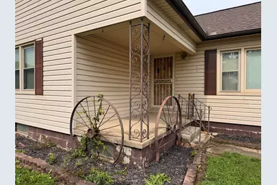 6540 Lower Valley Pike, New Carlisle, OH 45344 - Photo 5