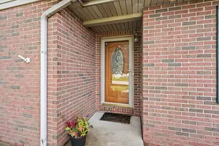 3241 Sioux Dr, Piqua, OH 45356 - Photo 3