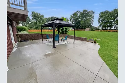 6800 Curtwood Drive, Tipp City, OH 45371 - Photo 39