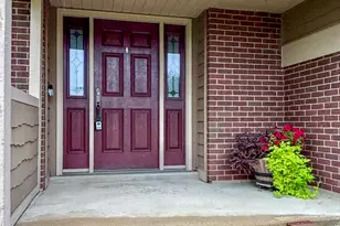6800 Curtwood Dr, Tipp City, OH 45371 - Photo 3