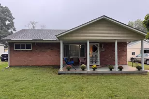 166 Ravenwood Dr, Springfield, OH 45504 - Photo 1