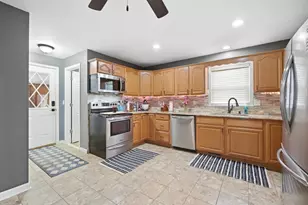 605 Dearbaugh Ave, Wapakoneta, OH 45895 - Photo 11