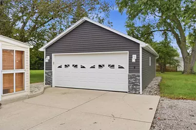 605 Dearbaugh Avenue, Wapakoneta, OH 45895 - Photo 33