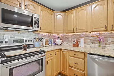 605 Dearbaugh Avenue, Wapakoneta, OH 45895 - Photo 13