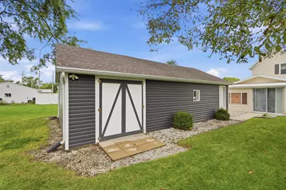 605 Dearbaugh Avenue, Wapakoneta, OH 45895 - Photo 37